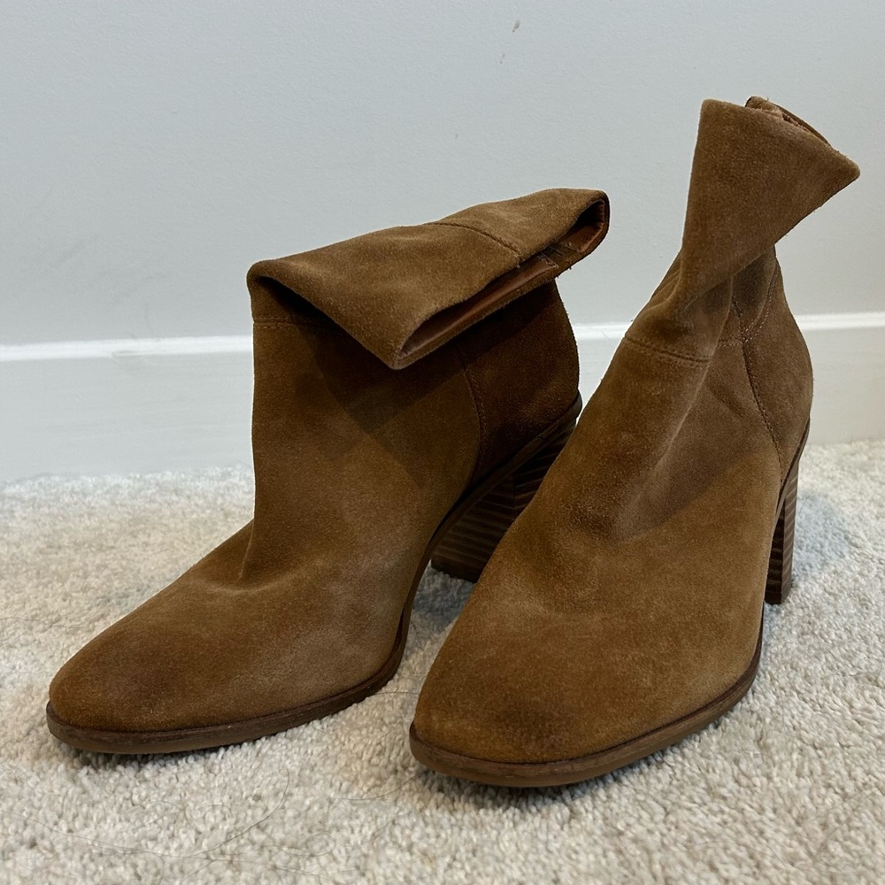 Nine West Tan Suede Ankle Booties